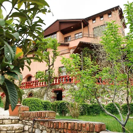 Pensionat Mugs Ljaknasi