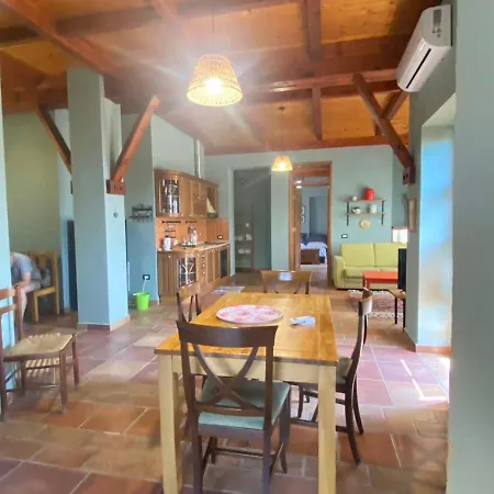 Pensionat Mugs Ljaknasi