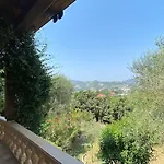 بيت ضيافة Mugs 4*
