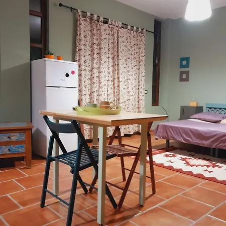 Casa de hóspedes Mugs 4*